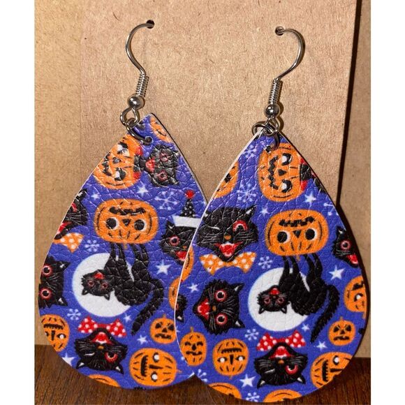 None Jewelry - ☀️3/$9☀️ Black Cats and Pumpkin Halloween Earrings